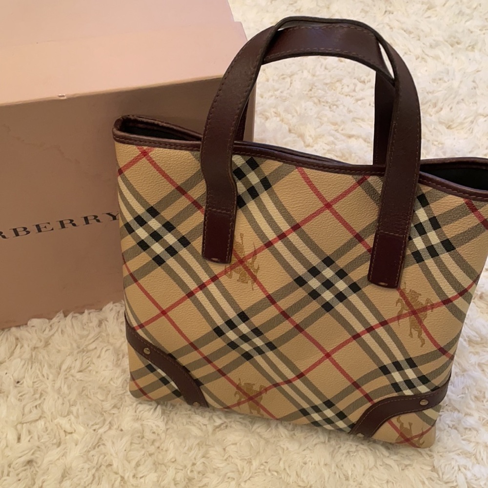 Burberry tote bag